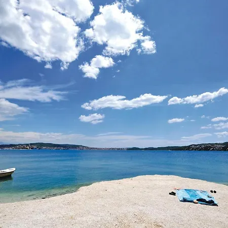 Gorgeous In Seget Donji Trogir
